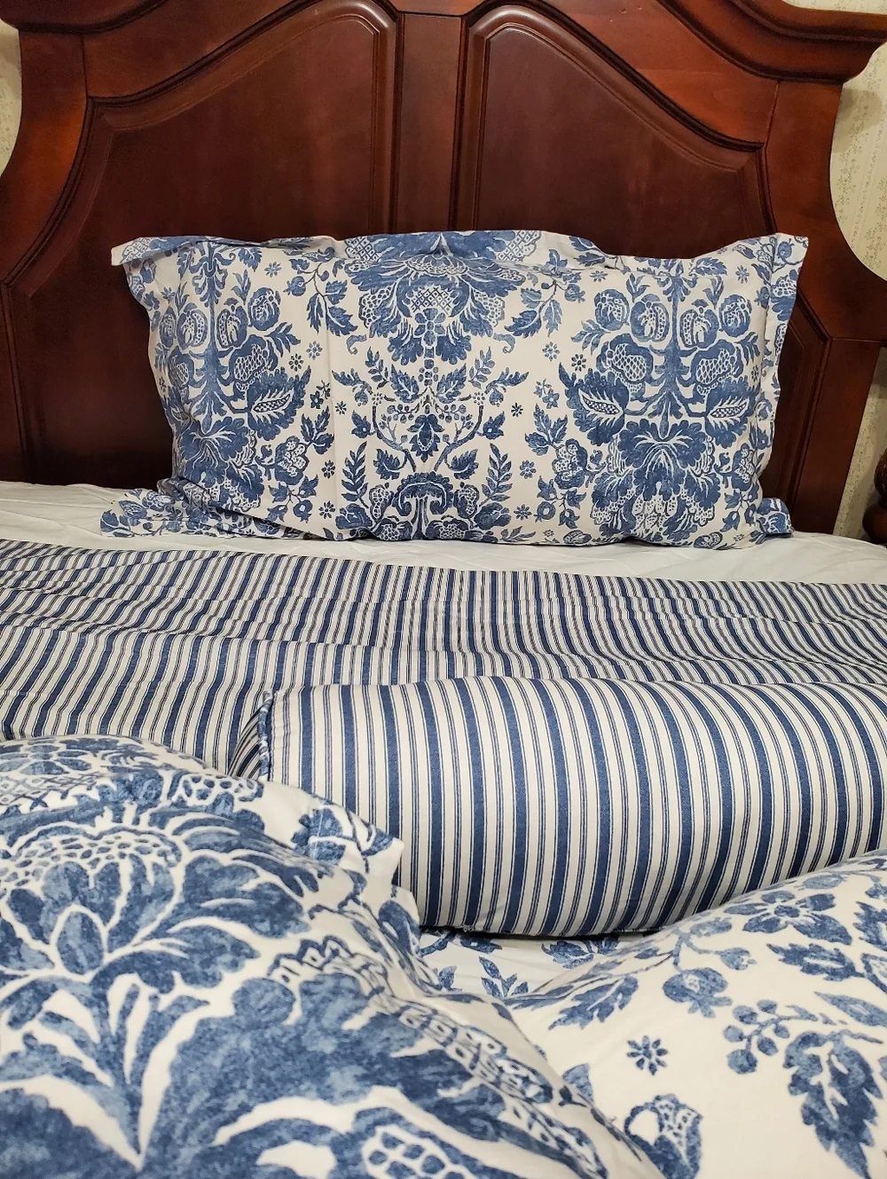 Lauren Ralph Lauren Queen comforter set, Curtains Vtg Rare Blue Ivory Damask EUC